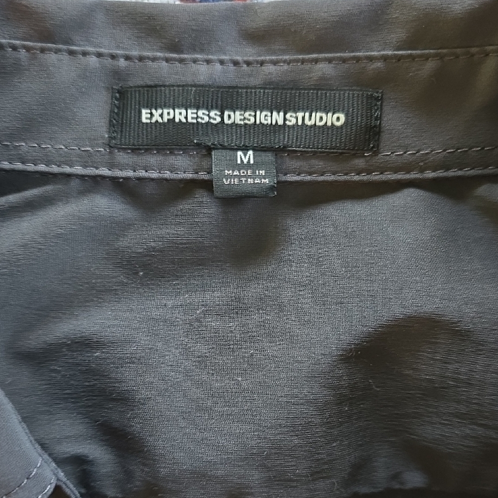Express Dark Gray Button-Down Shirt for Women - Picture 7 of 9